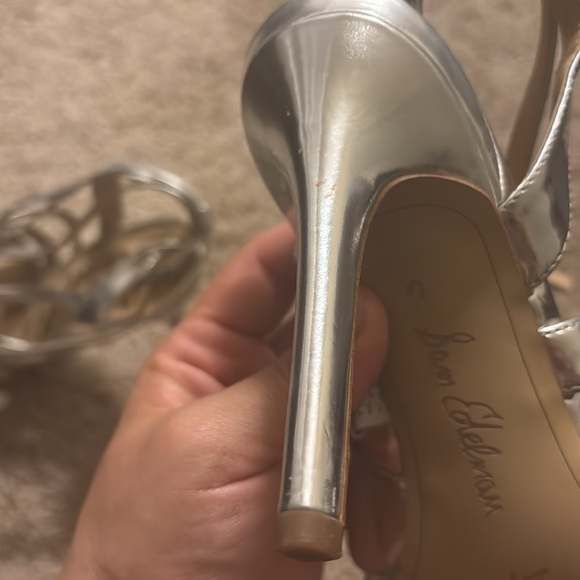 Silver Sam Edelman strappy heels 6 - Picture 9 of 14
